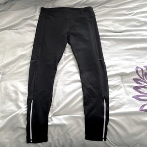 Black Fabletics Leggings